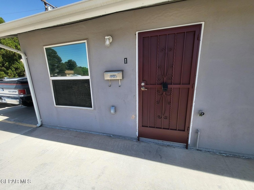 7365 N Loop Dr unit 3, El Paso, TX 79915 - photo 1
