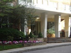 1 Washington Square unit 6FG, Larchmont, NY 10538 - photo 1