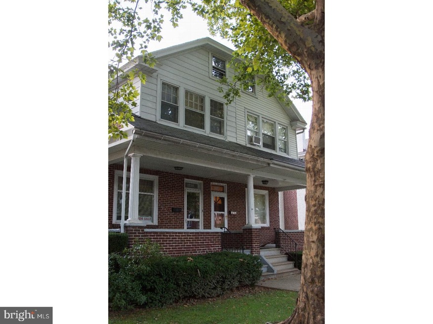 1520 N 12th St, Reading, PA 19604 - photo 1