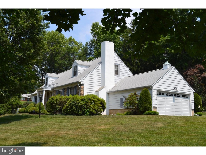 621 Spruce Ln, Villanova, PA 19085 - photo 1