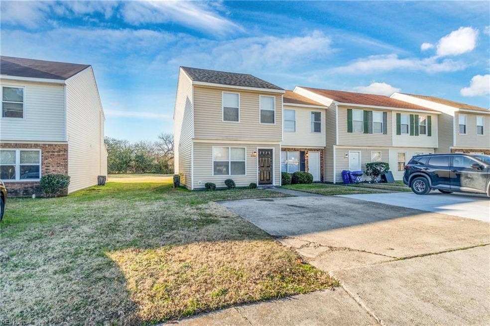 2752 Peach St, Portsmouth, VA 23704 - photo 1