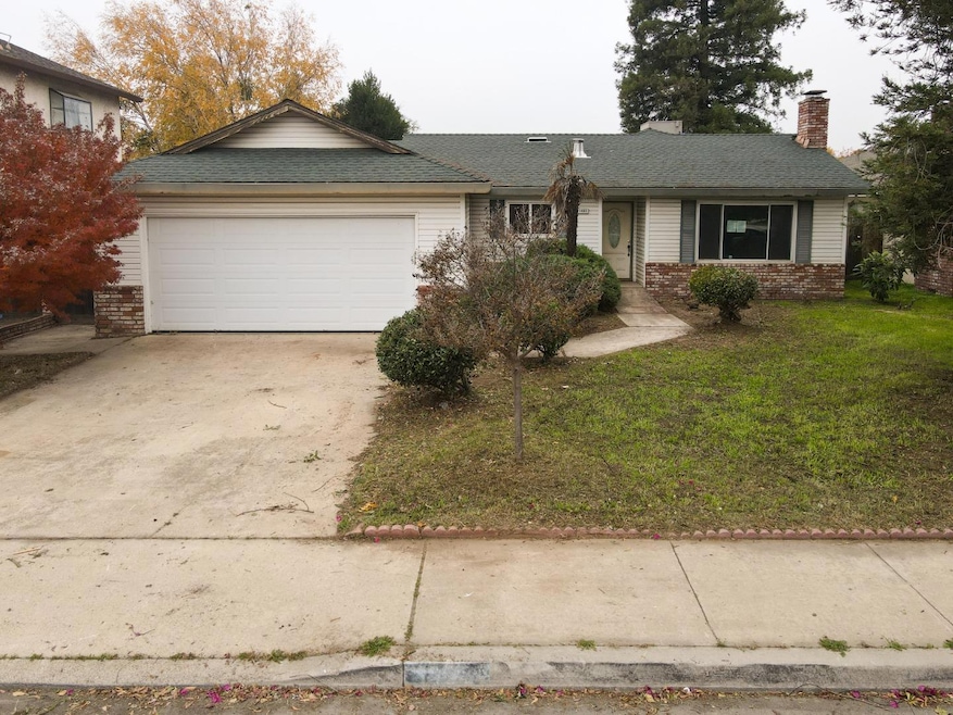 1465 W Tuolumne Rd, Turlock, CA 95382 - photo 1