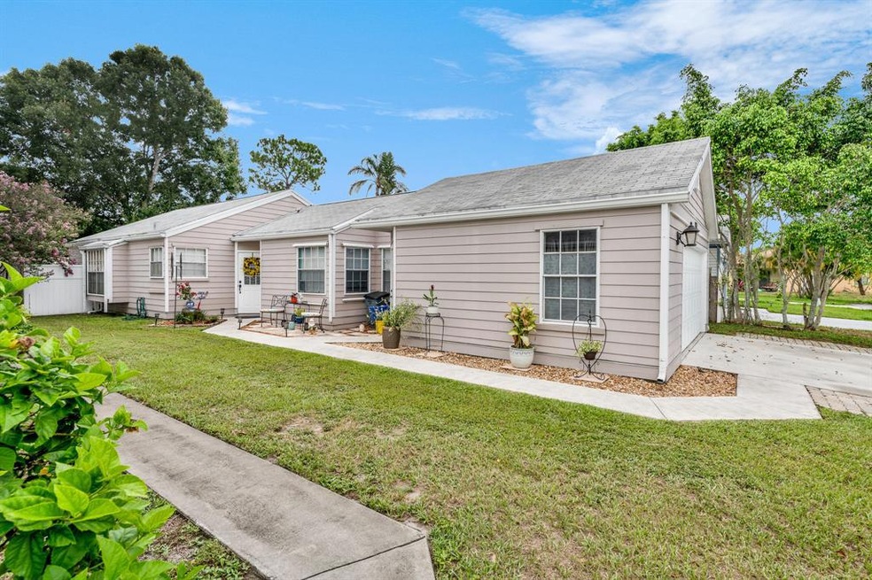 1420 Blue Clover Ln, West Palm Beach, FL 33415 - photo 1