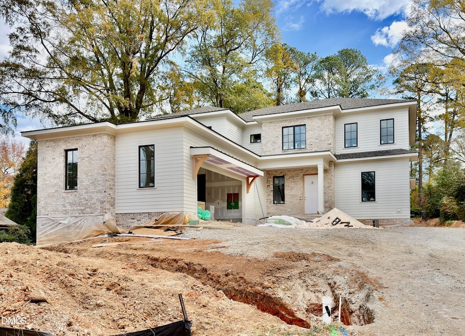 1718 Picadilly Ln, Raleigh, NC 27608 - photo 1