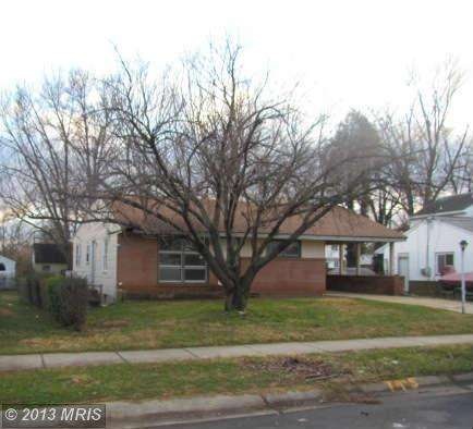 1920 Lewis Ave, Rockville, MD 20851 - photo 1