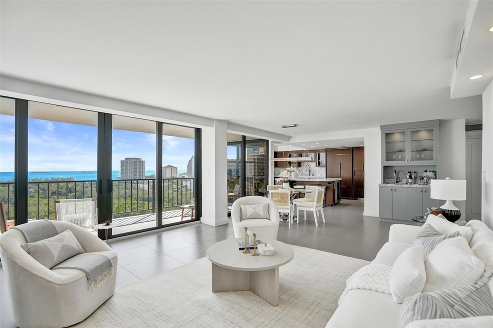 The Corinthian unit 17G, Fort Lauderdale, FL 33304 - photo 1