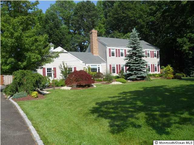 21 Ladwood Dr, Holmdel, NJ 07733 - photo 1