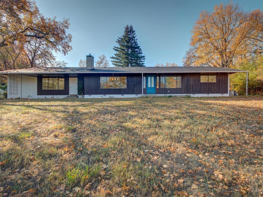 2407 Merlin Rd, Grants Pass, OR 97526 - photo 1