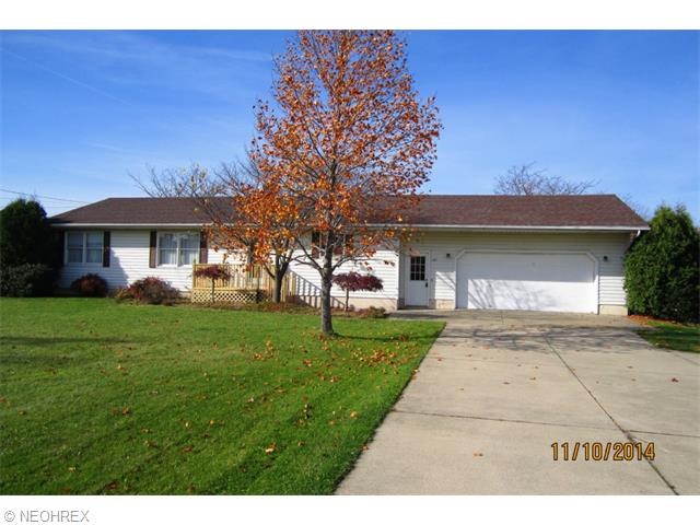 Beautiful recently updated 3 bedroom, 2 bath ranch