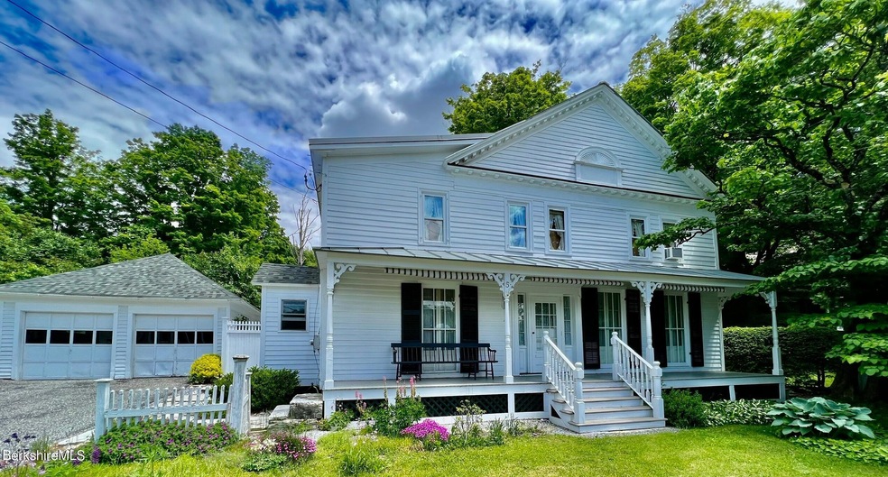 5 Main St, West Stockbridge