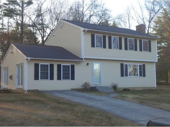 89 Amesbury Rd, Contoocook, NH 03229 - photo 1
