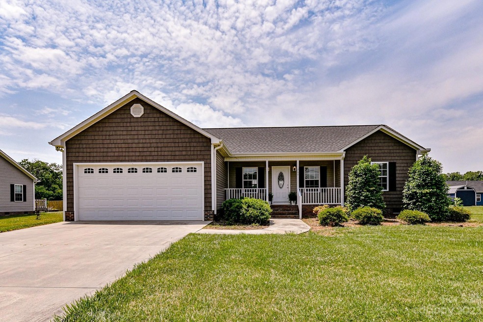 260 Lone Pine Rd, Statesville, NC 28625 - photo 1