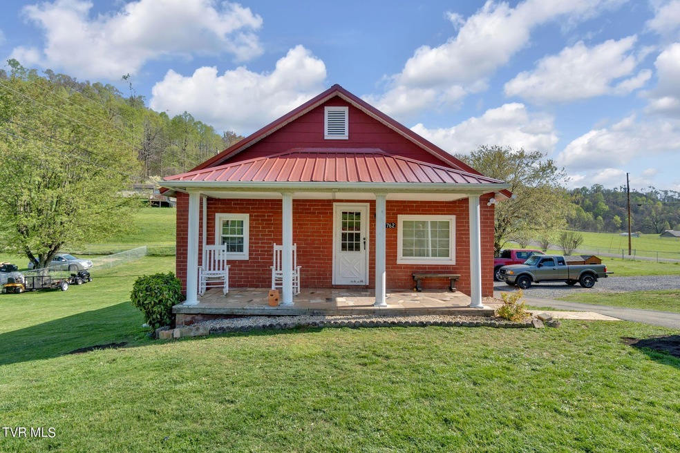 762 E Carters Valley Rd, Gate City, VA 24251 MLS 9964505