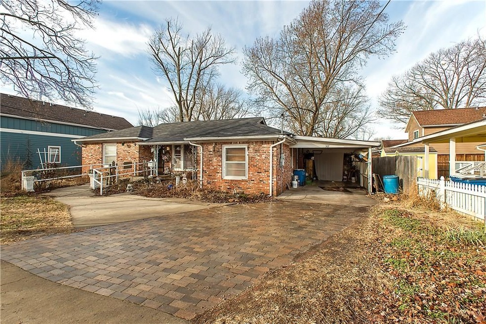 307 NW B St, Bentonville, AR 72712 - photo 1