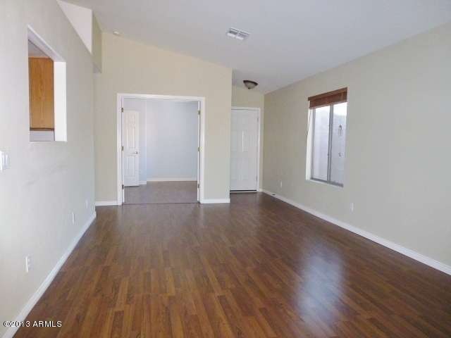 023-151558 -  Family Room 1