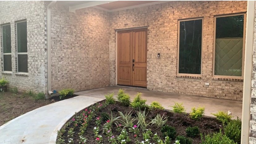 12026 S Tara Plantation Dr, Tomball, TX 77375 - photo 1