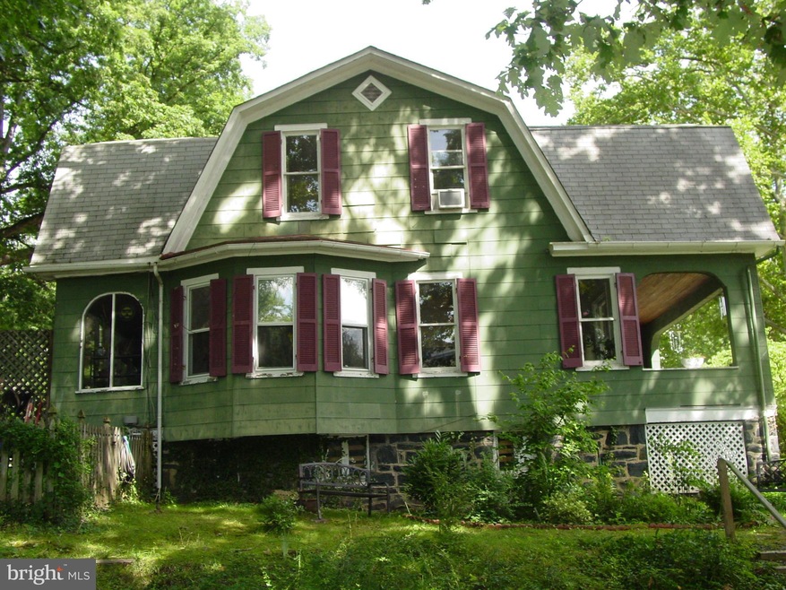 2813 Overland Ave, Baltimore, MD 21214 - photo 1