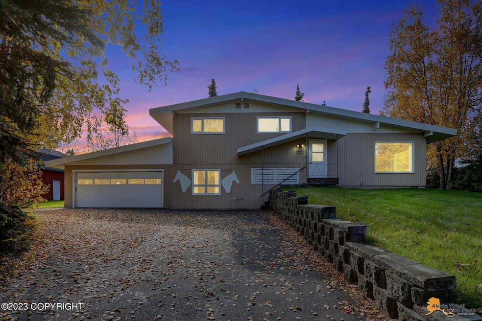 3324 E. 84th