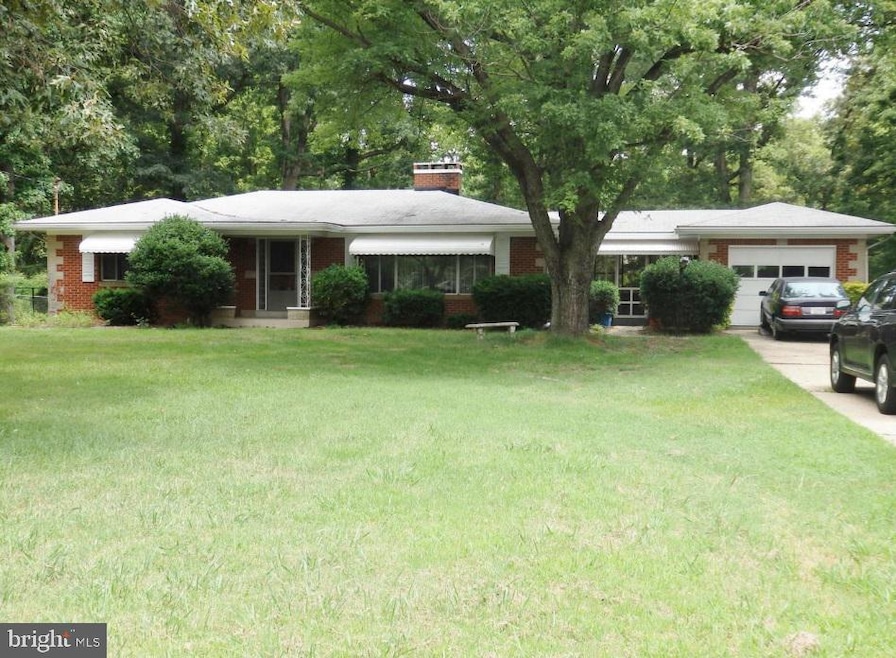 22912 Three Notch Rd, Lexington Park, MD 20653 - photo 1