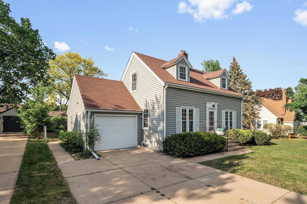 Sold $285,000