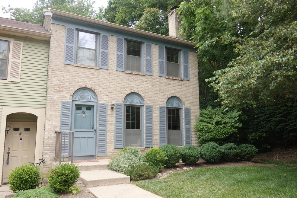 166 Foxhill Ct, Matawan, NJ 07747 - photo 1