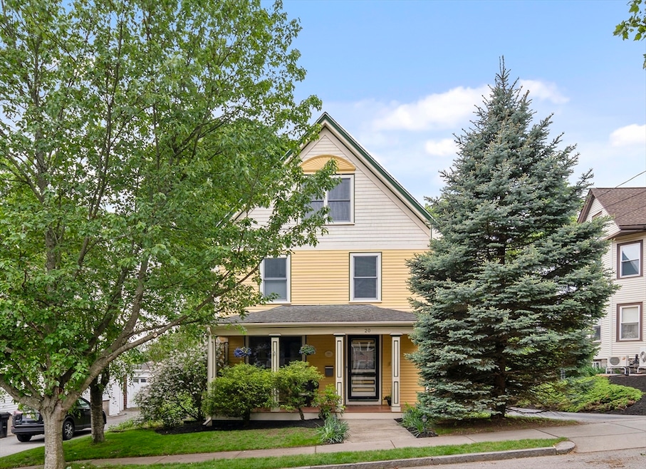 Sold $1,730,000 • Co-Listing Agent