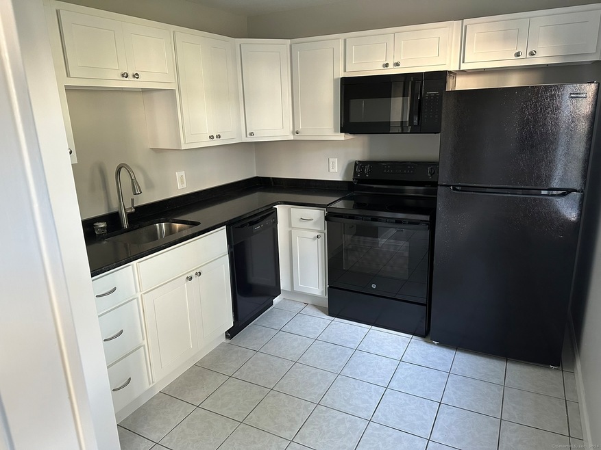 16 Georgetown Dr unit F, Enfield, CT 06082 - photo 1