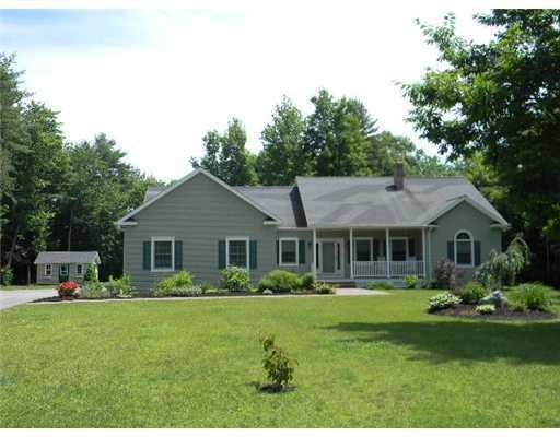 39 Woodhaven Dr, Lewiston, ME 04240 - photo 1