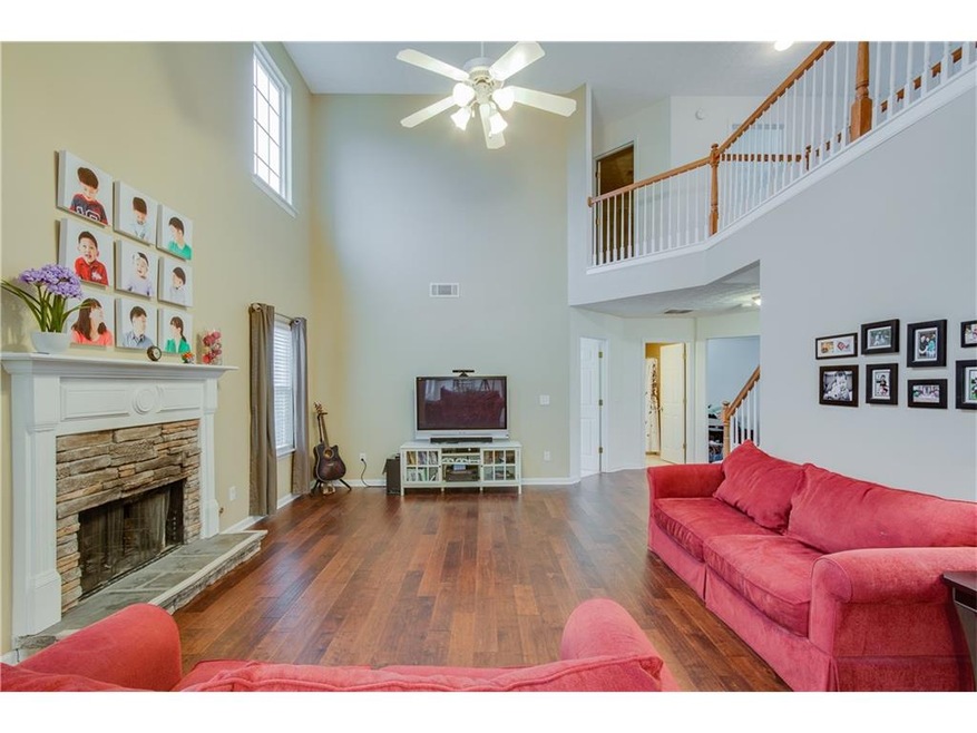 829 Roxholly Ln, Buford, GA 30518 - photo 1