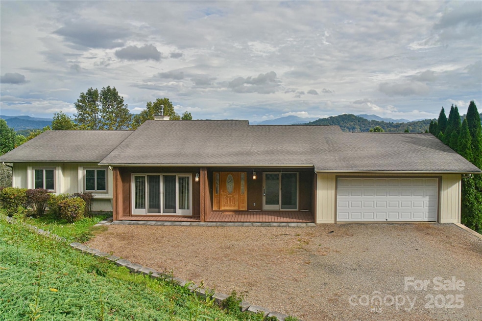 Under Contract $520,000