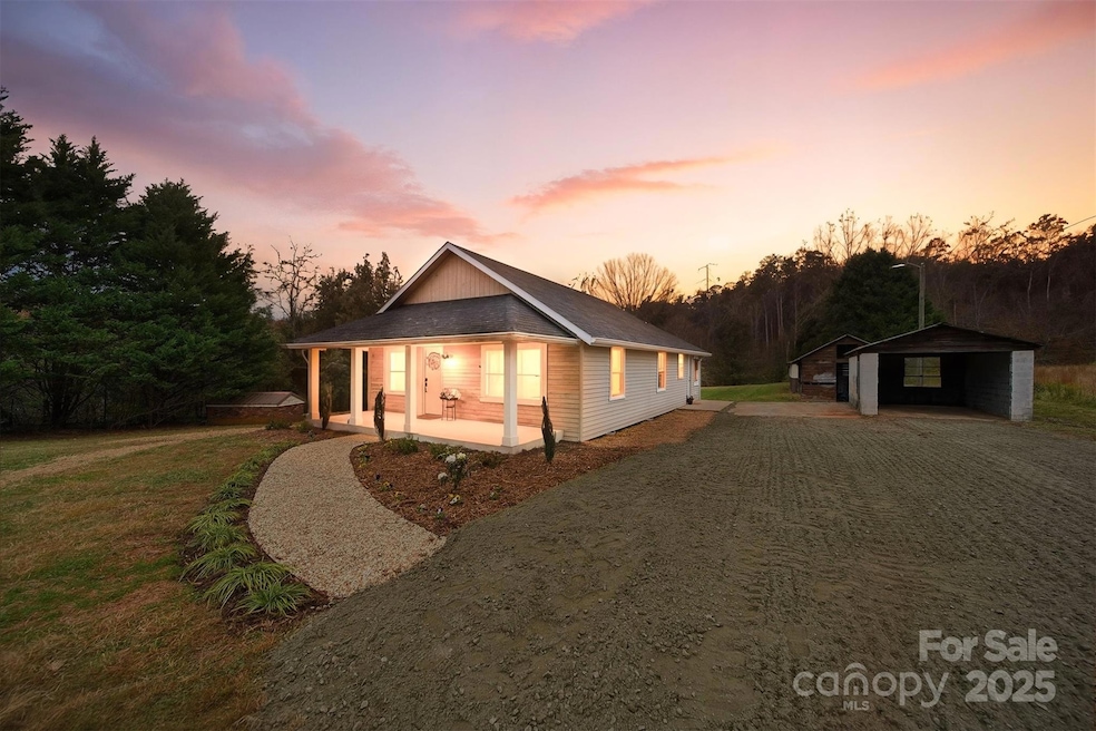 Under Contract $299,900