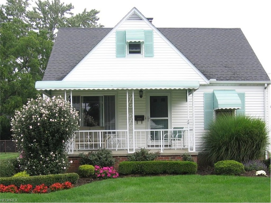 30101 Frank Dr, Wickliffe, OH 44092 - photo 1