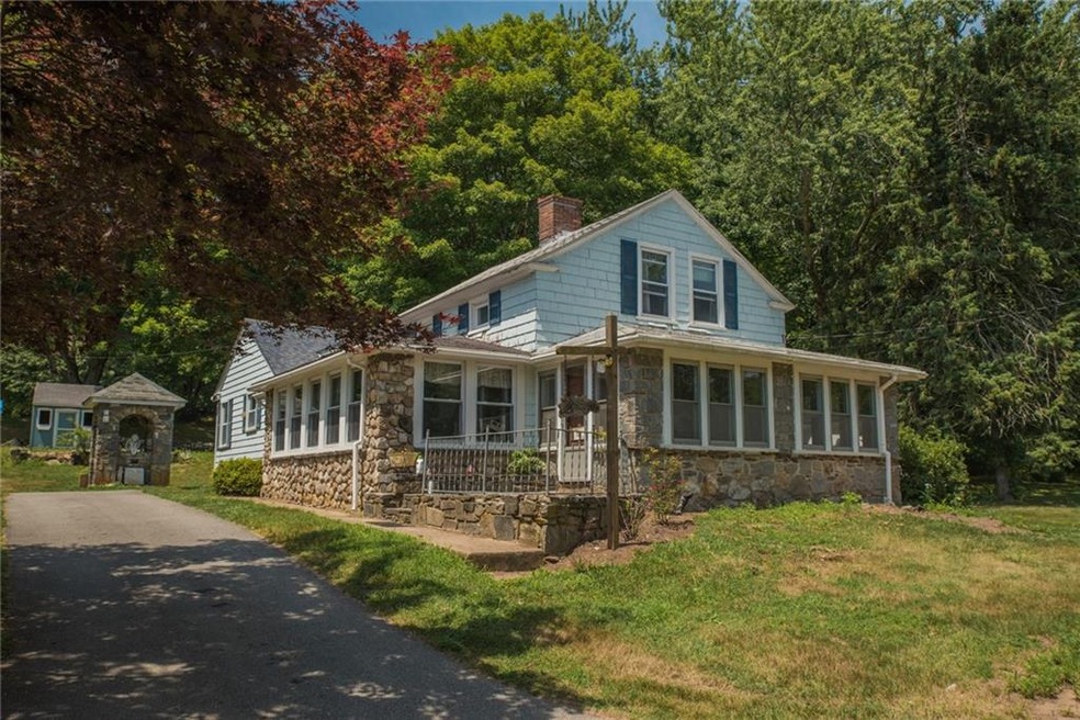 121 N Moodus Rd, Moodus, CT 06469 - photo 1