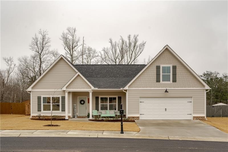 109 Springwood Dr, Carrollton, GA 30117 - photo 1