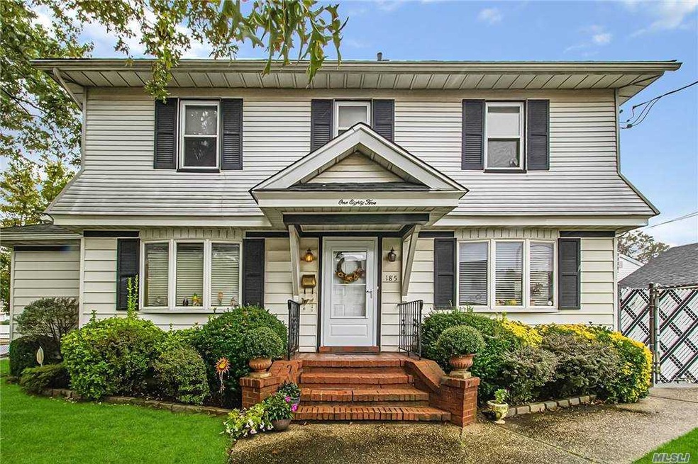 185 Monroe St, Franklin Square, NY 11010 - photo 1