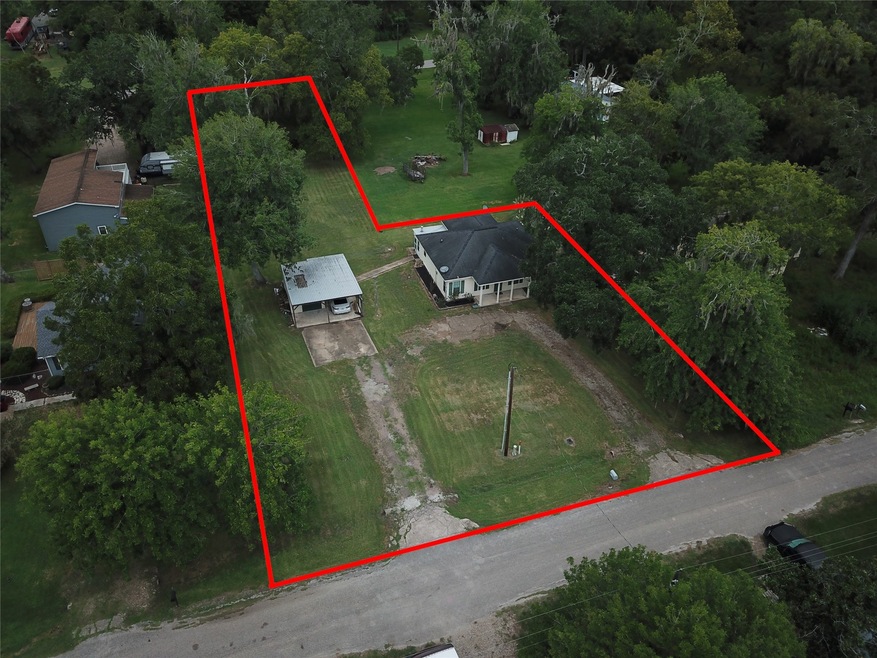 3026 County Road 510j, Brazoria, TX 77422 - photo 1