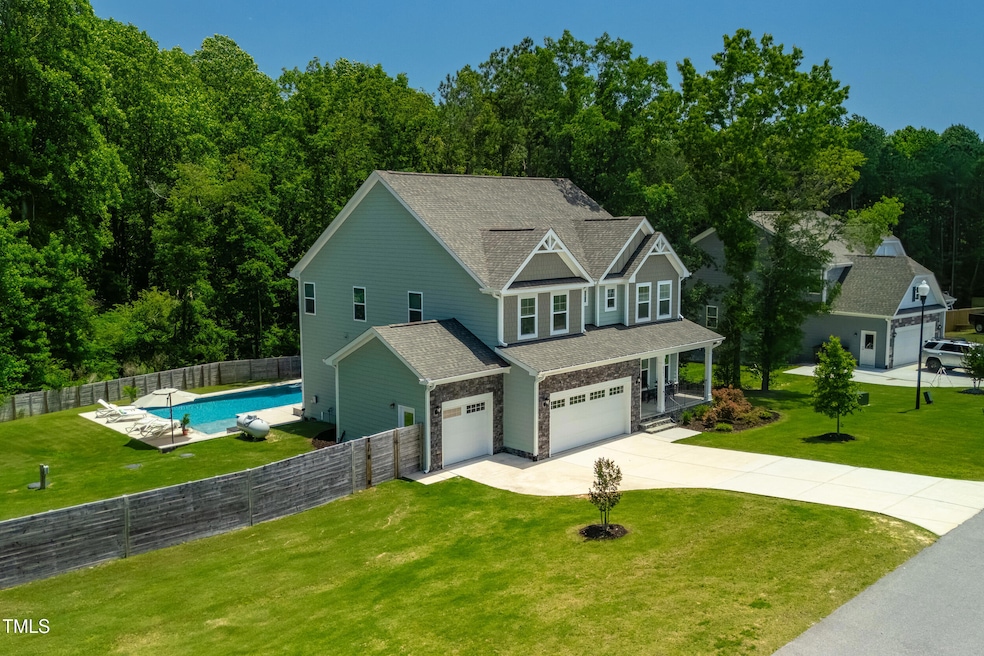 8341runningfernway-drone-14