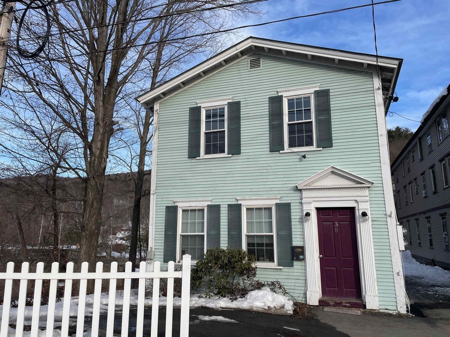 38 N Main St, Northfield, VT 05663 - photo 1