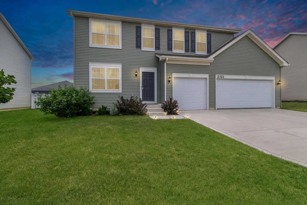 2321 Oakwood Ln, Lowell, IN 46356 - photo 1