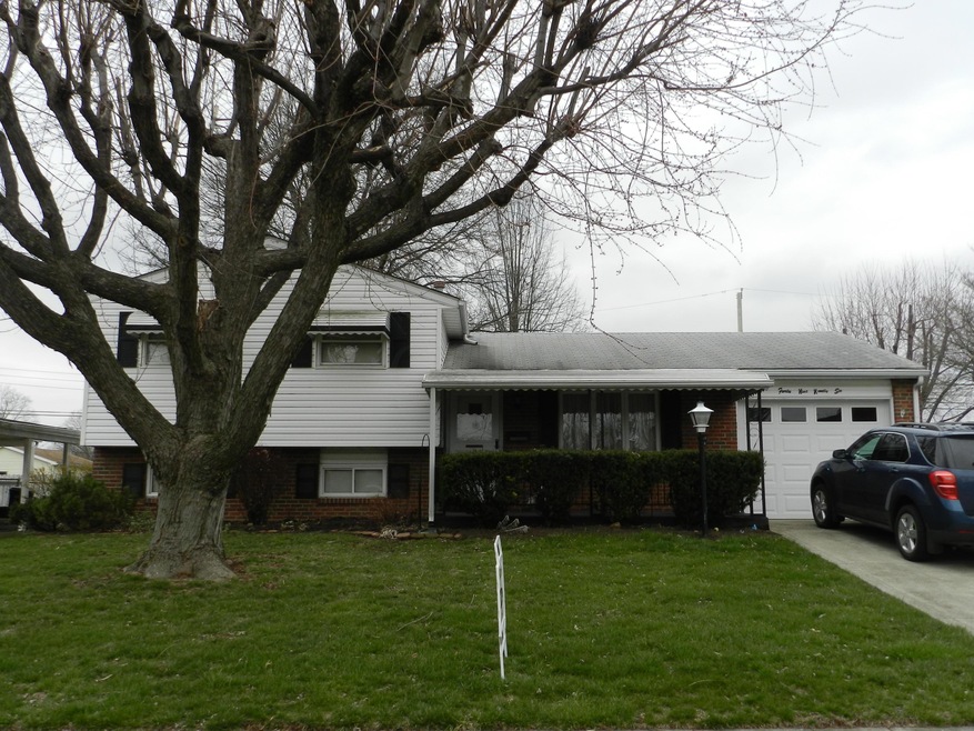 4996 Zimmer Dr