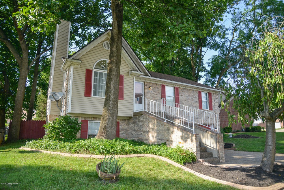 8809 Astrid Ave, Louisville, KY 40228 - photo 1