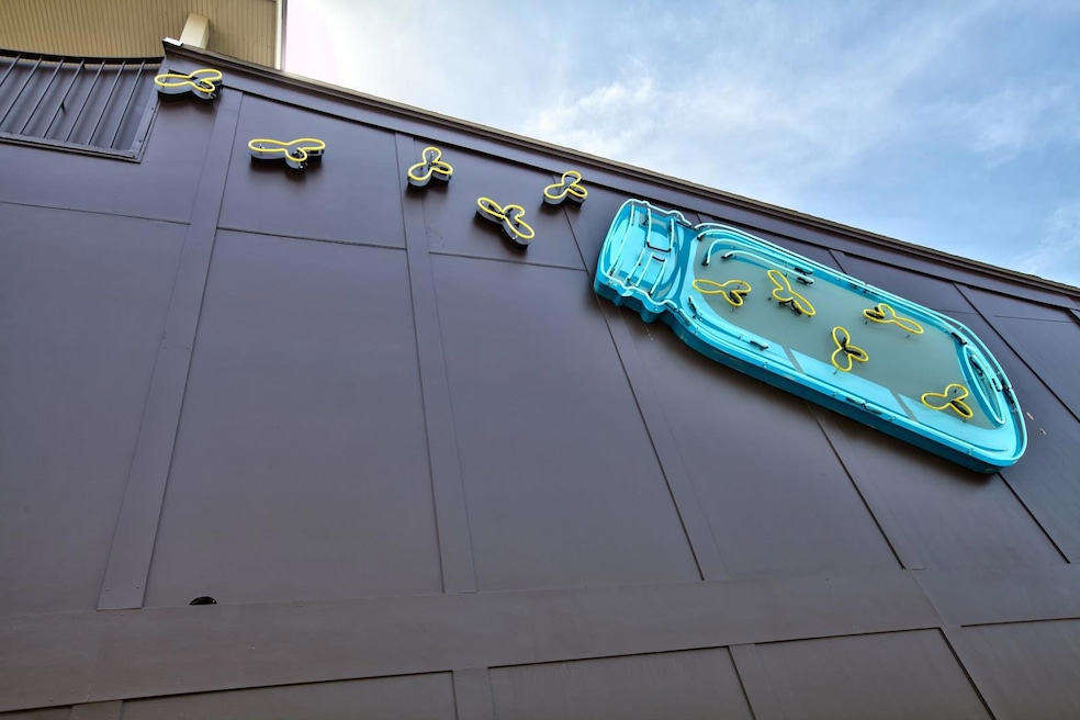 924 E 51st St unit 108, Austin, TX 78751 - photo 1