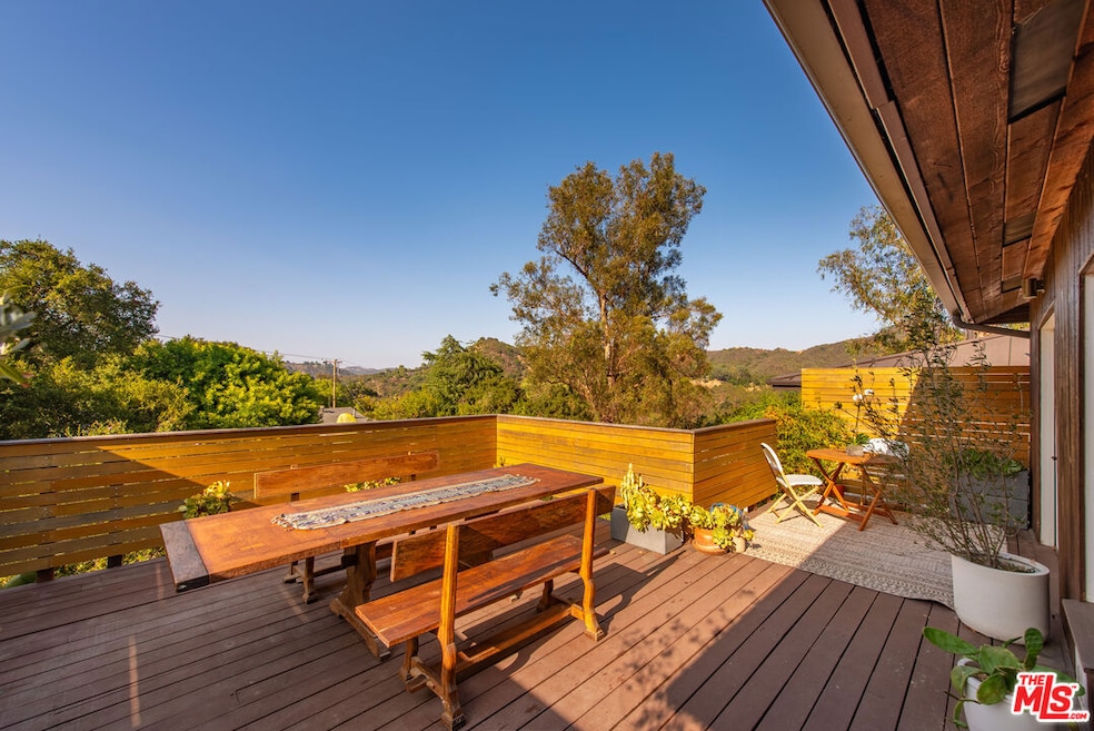 Sold $1,599,000 • Co-Listing Agent