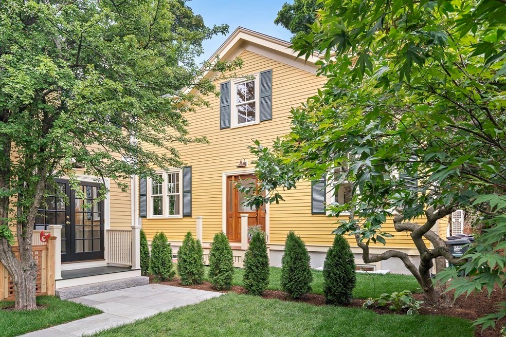 8 Ellery St unit Rear, Cambridge, MA 02138 - photo 1