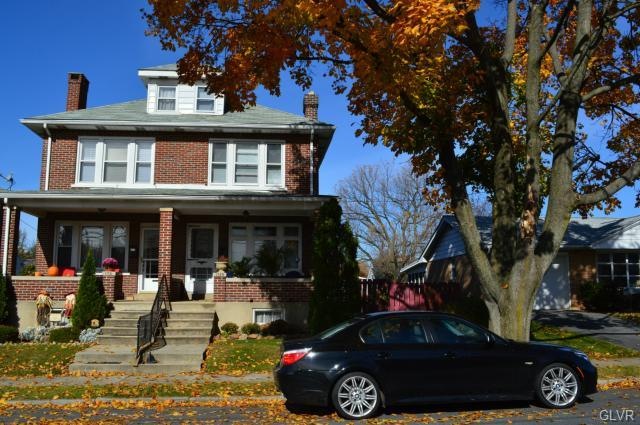 1729 W Greenleaf St, Allentown, PA 18104 - photo 1