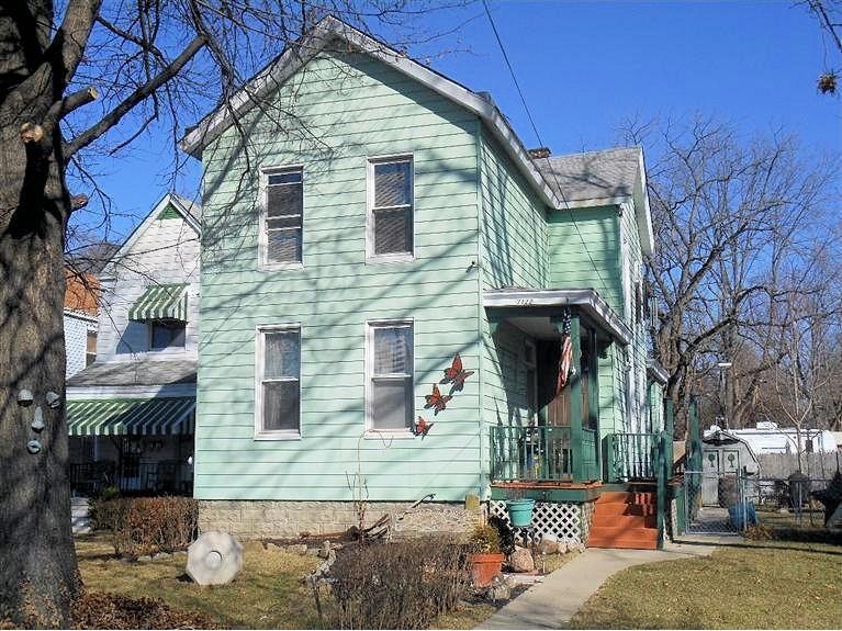 7122 Rosewood St, Cincinnati, OH 45216 - photo 1