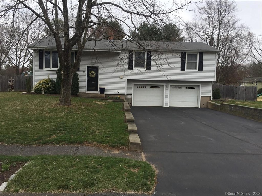 21 Deer Run, Plantsville, CT 06479 - photo 1