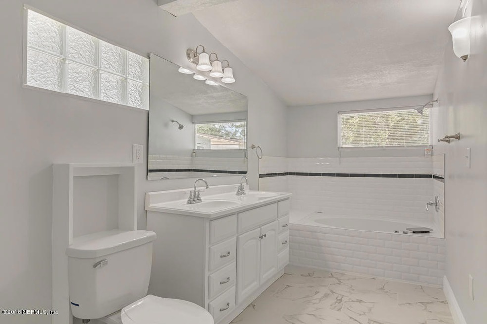 1862 Burkholder Cir W, Jacksonville, FL 32216 - photo 1