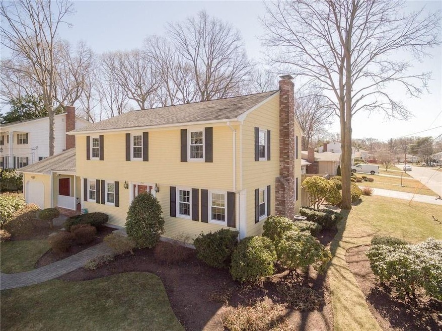 154 Park Forest Rd, Cranston, RI 02920 - photo 1