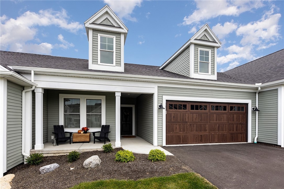 For Sale $489,900 • Co-Listing Agent